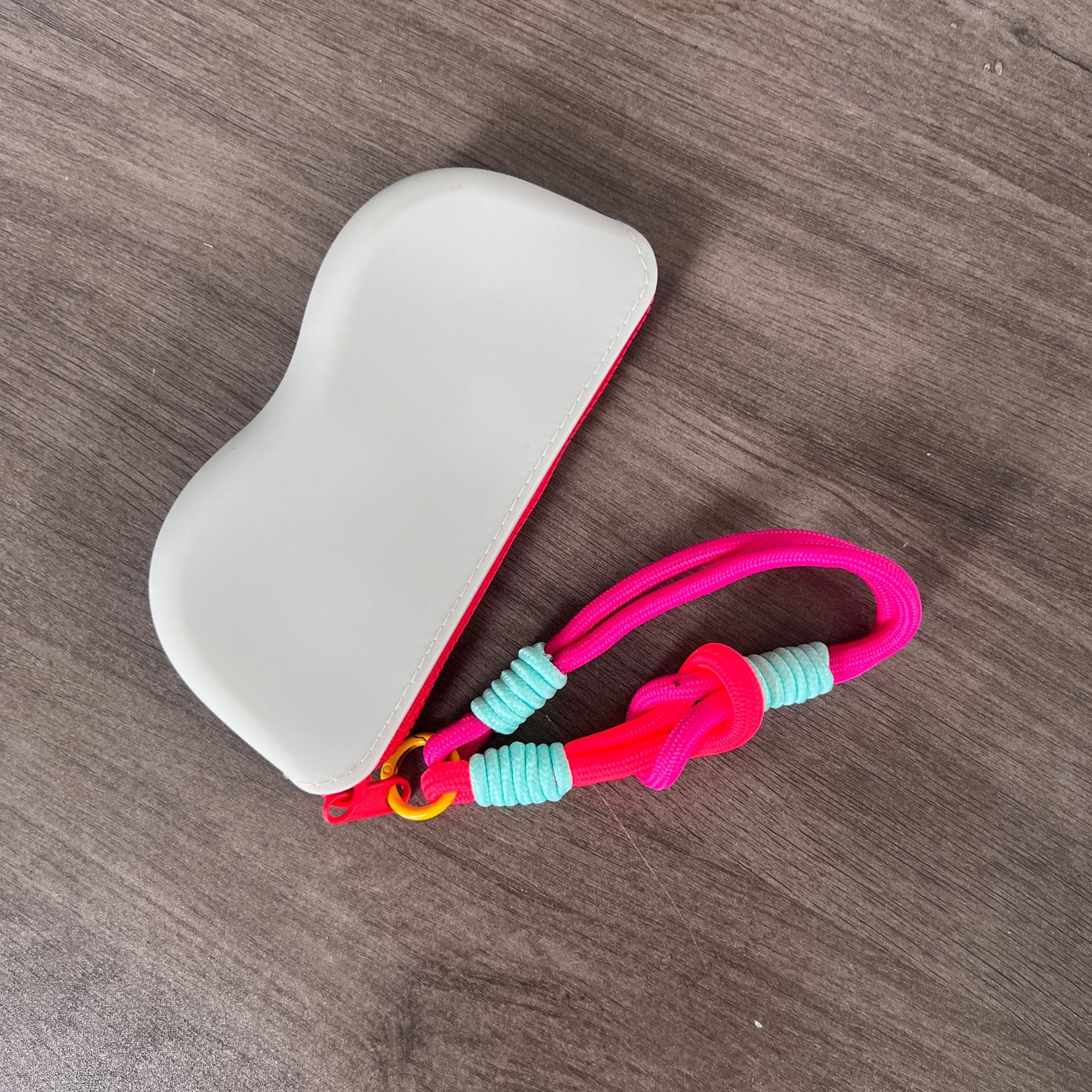 Personalized Portable Silicone Glasses Bag for Unique & Love | JNSCase13