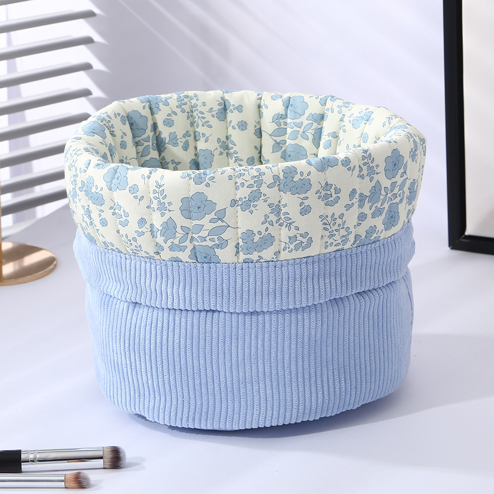 Personalized Hand Embroidered Makeup Bag for Unique & Love | JNSBag135