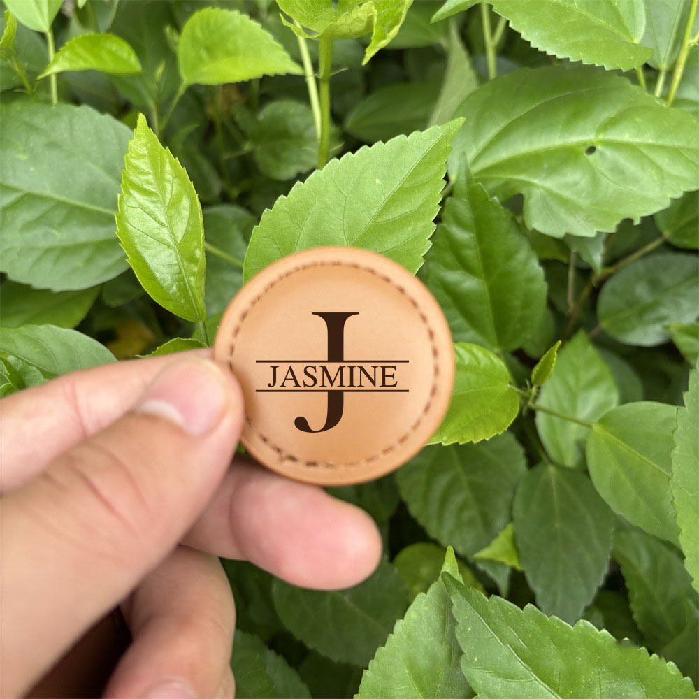 Personalized Leather Golf Ball Marker | JNSTool10