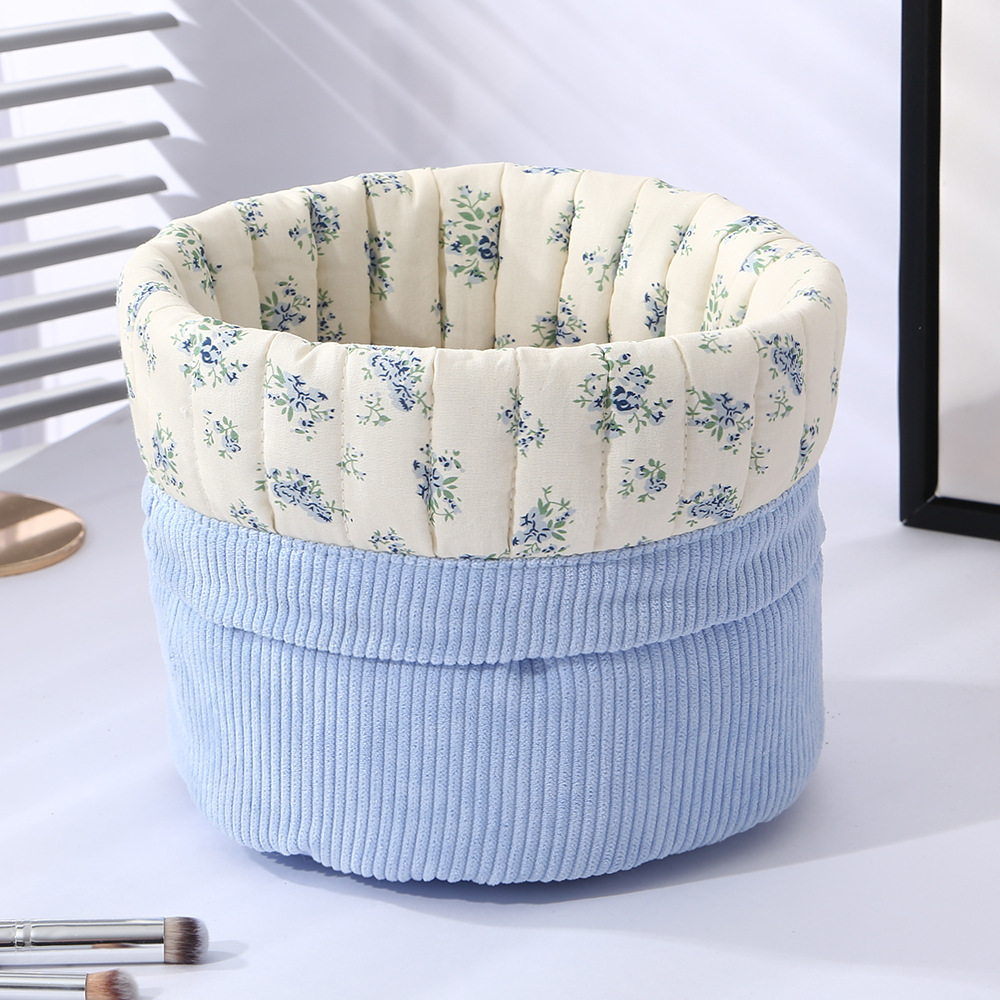 Personalized Hand Embroidered Makeup Bag for Unique & Love | JNSBag135