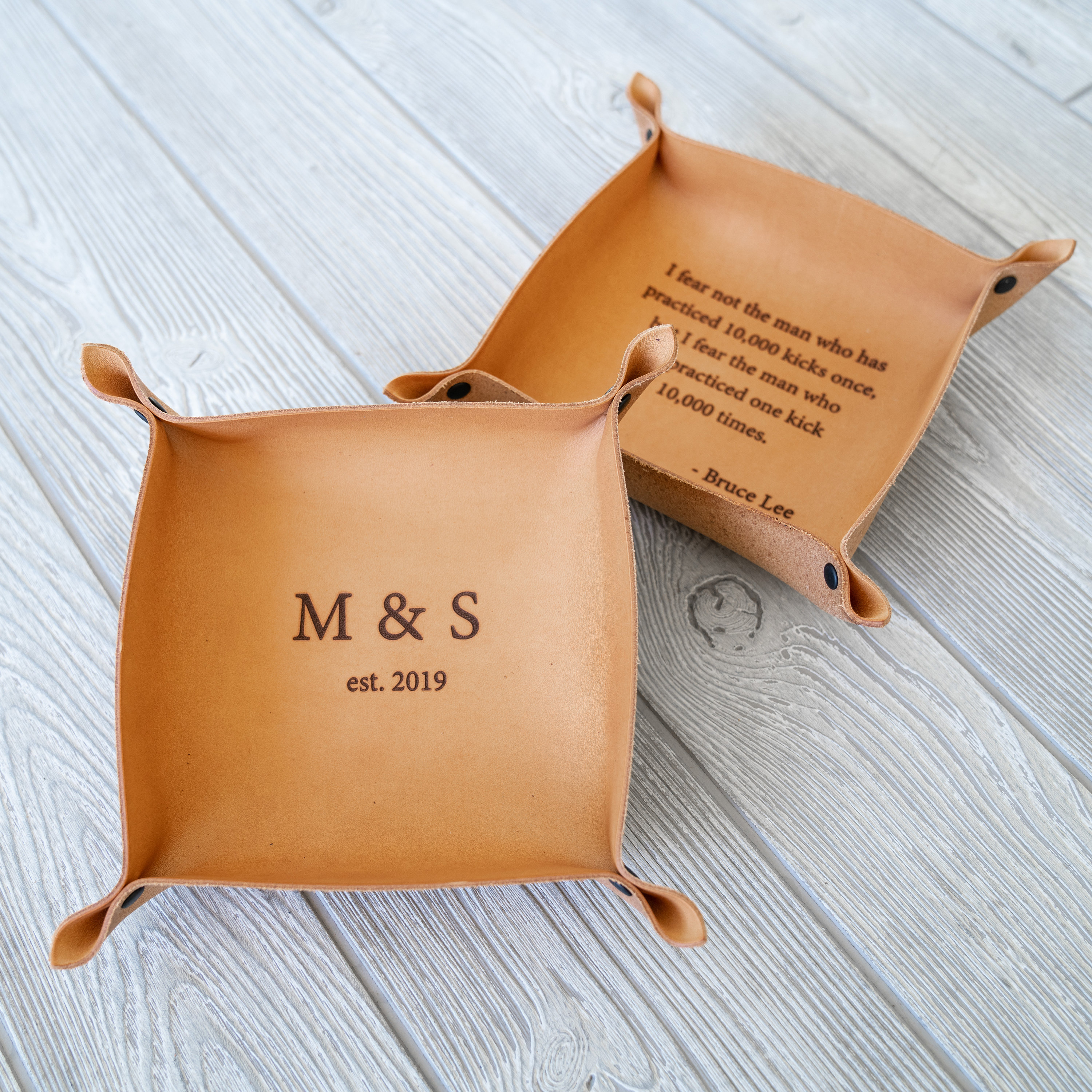 Personalized Leather Tray for Unique & Love | JNSDec27