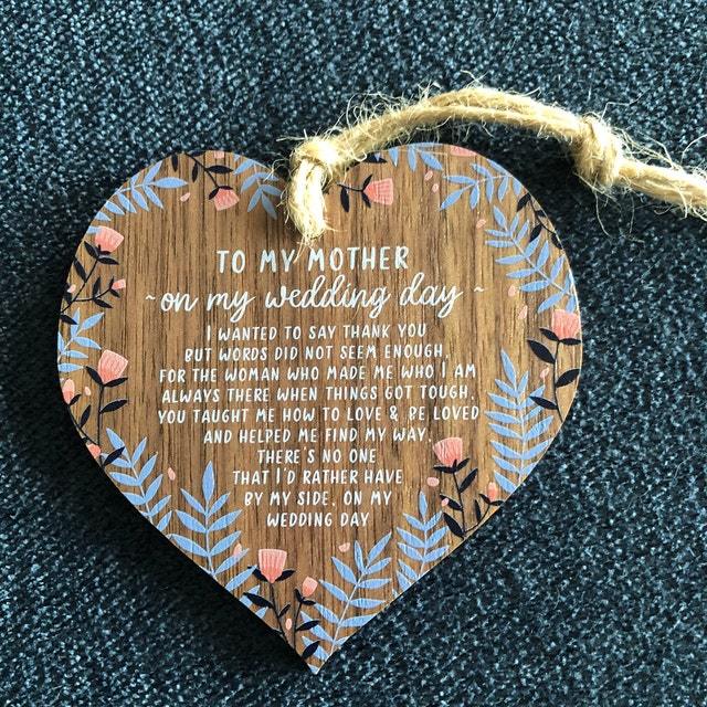Personalized Gift for Mum Hanging Wooden Heart for Unique and Love | JNSDec63