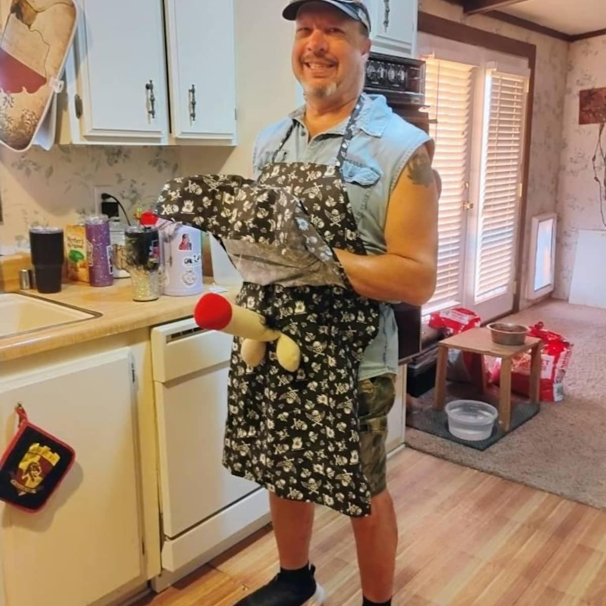 Funny Men's Apron Gag Gift for Unique & Love | JNSCloth55