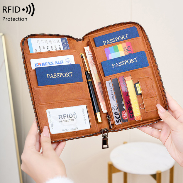 Personalized Leather Family Travel RFID Blocking Passport Wallet Organizer with 5 Passport Holder | JNSCase12