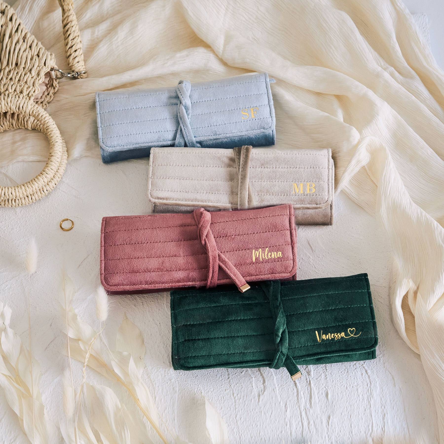 Personalized Monogrammed Velvet Travel Jewelry Rolls | JNSBag77