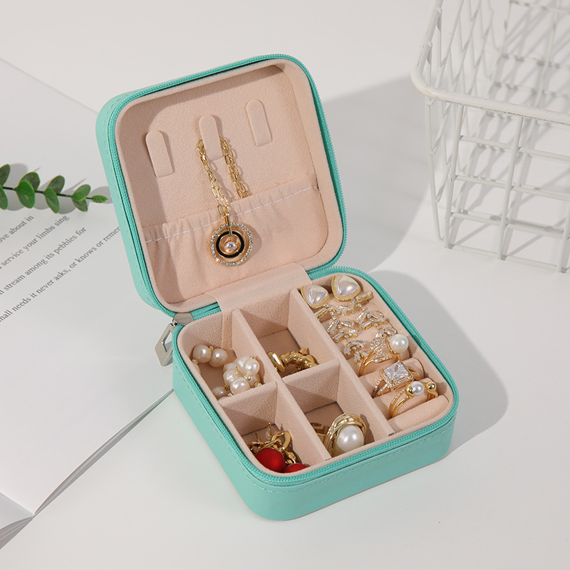 Personalized Leather Birth Flower Travel Jewelry Box for Unique & Love | JNSBag11