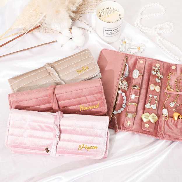 Personalized Monogrammed Velvet Travel Jewelry Rolls | JNSBag77