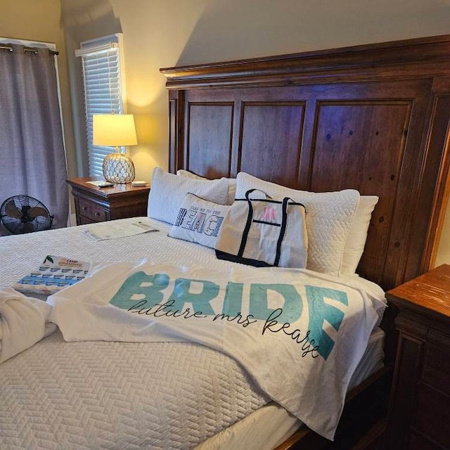 Personalized Bride and Bridesmaid Beach Towels for Unique & Love | JNSTowel01