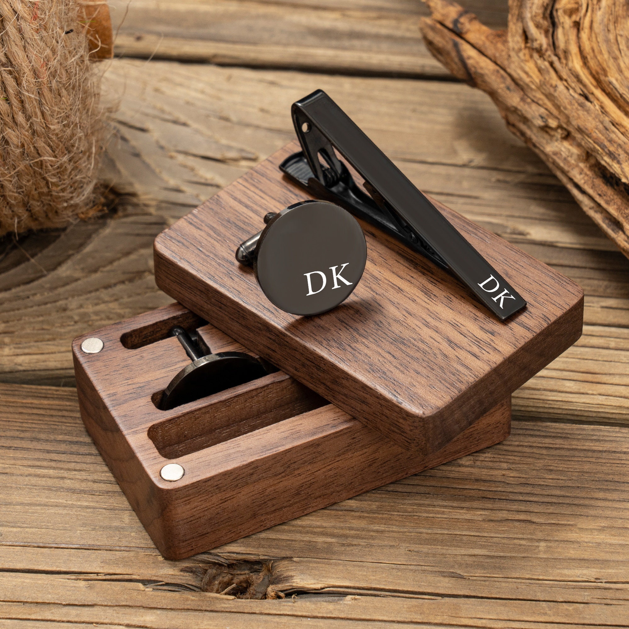Personalized Men's Cufflink & Tie Clip Set for Unique & Love | JNSDec49