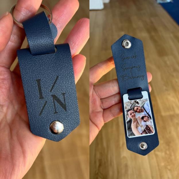 Personalized Monogrammed Photo Leather Keychain I JNSDec82