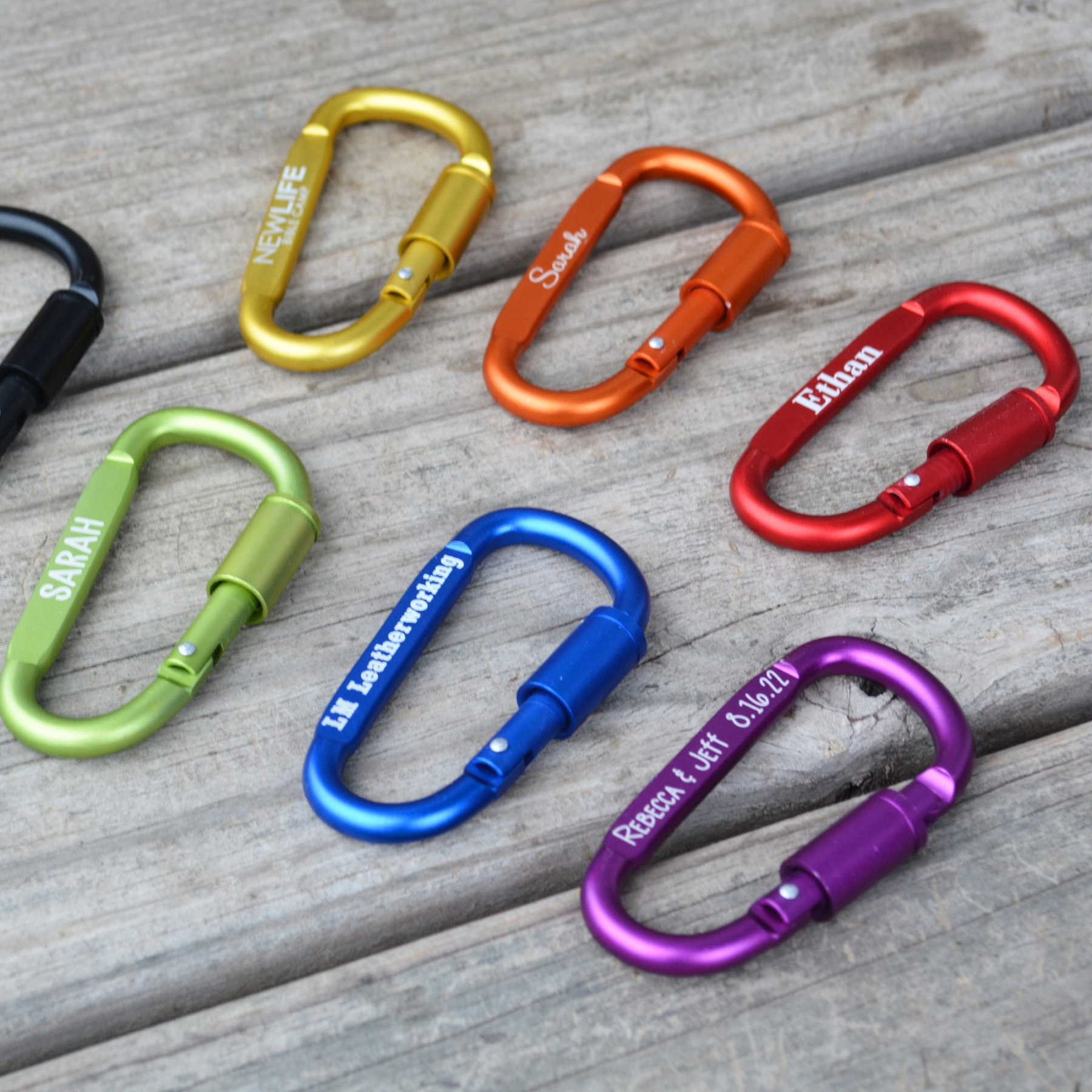 Personalized Engraved Locking Carabiner Clip for Unique & Love | JNSTool26