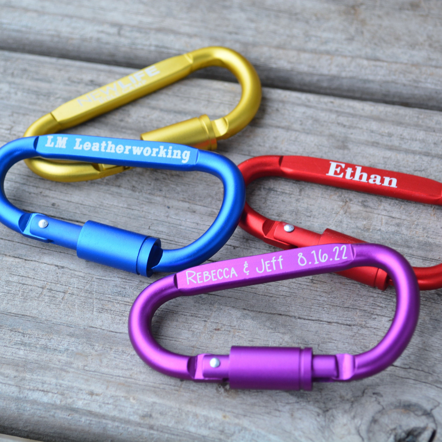 Personalized Engraved Locking Carabiner Clip for Unique & Love | JNSTool26