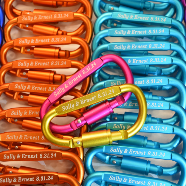 Personalized Engraved Locking Carabiner Clip for Unique & Love | JNSTool26