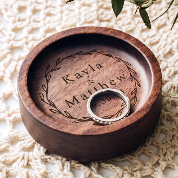 Personalized Wooden Ring Dish for Unique & Love | JNSDec152