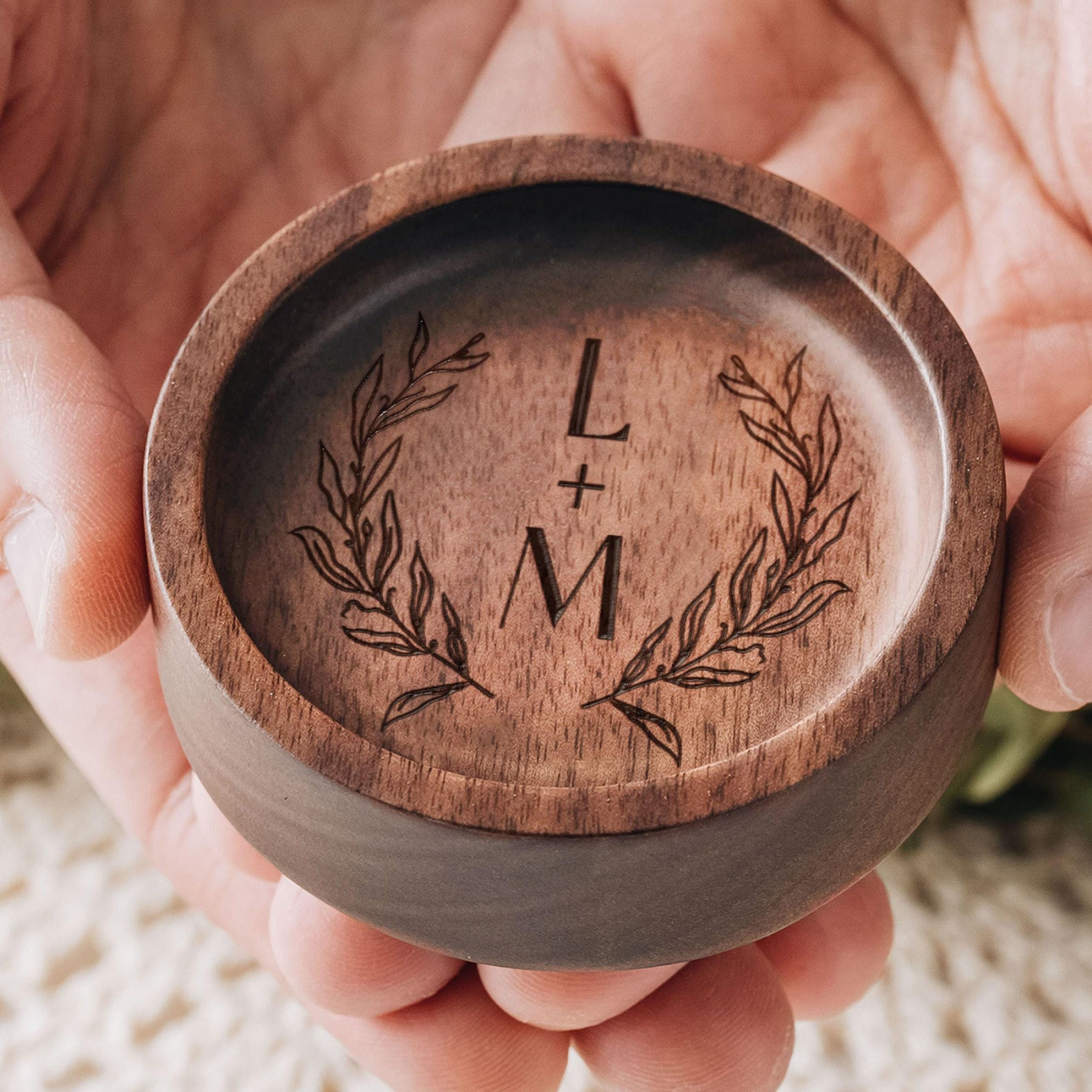 Personalized Wooden Ring Dish for Unique & Love | JNSDec152
