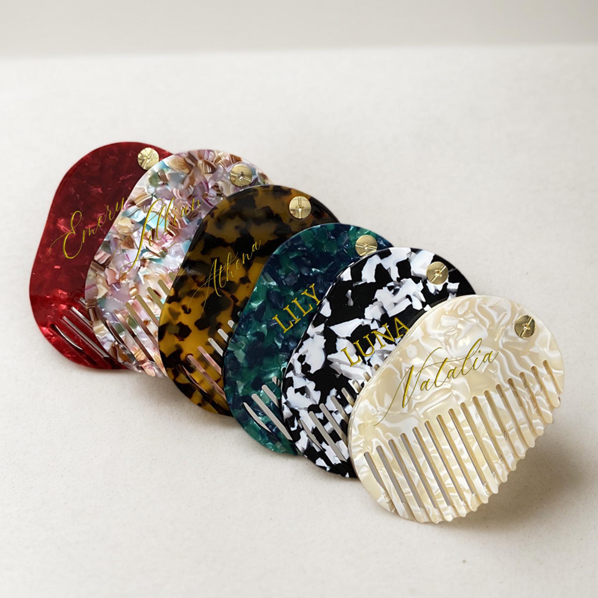 Personalized Name Portable Comb with Mirror | JNSDec194