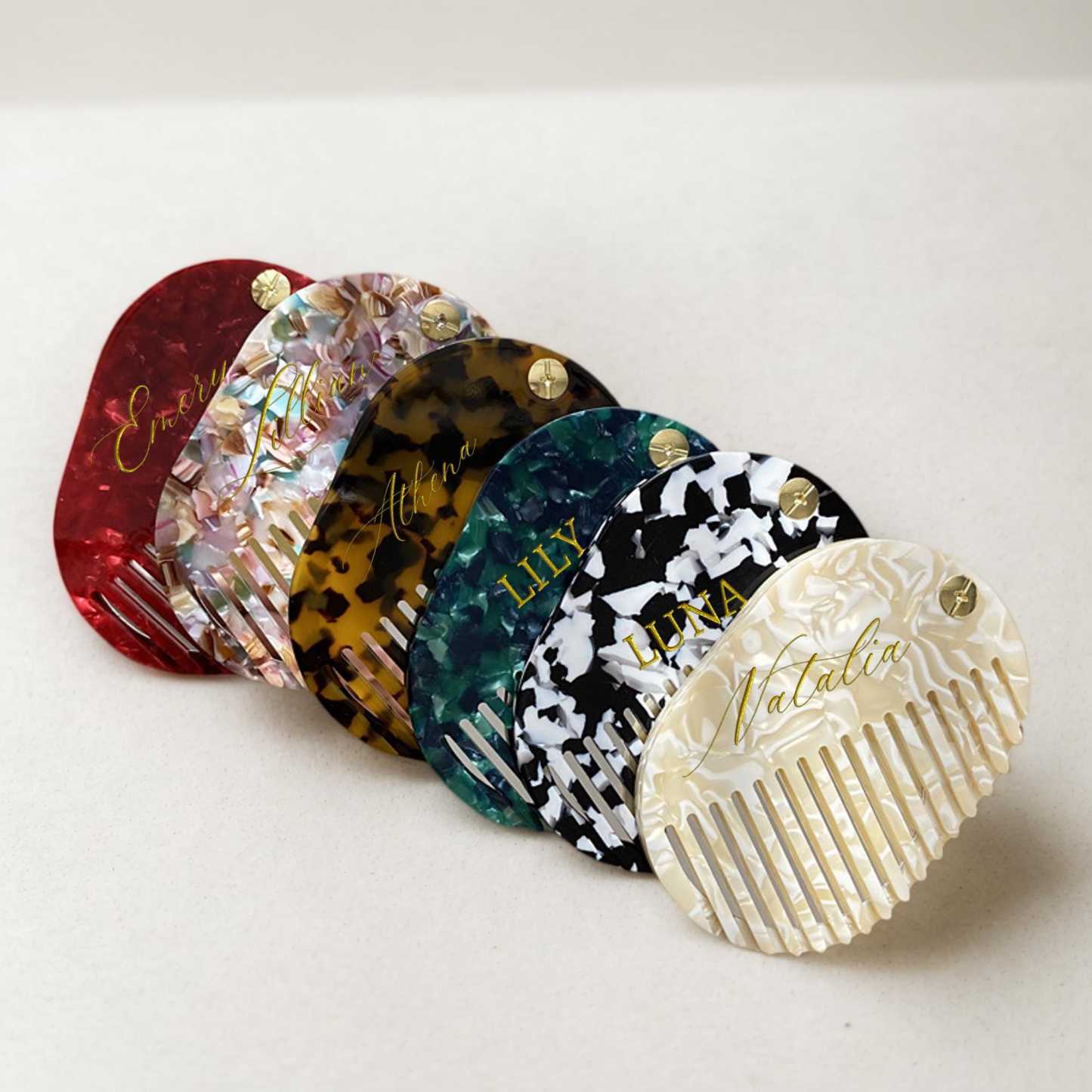 Personalized Name Portable Comb with Mirror | JNSDec194