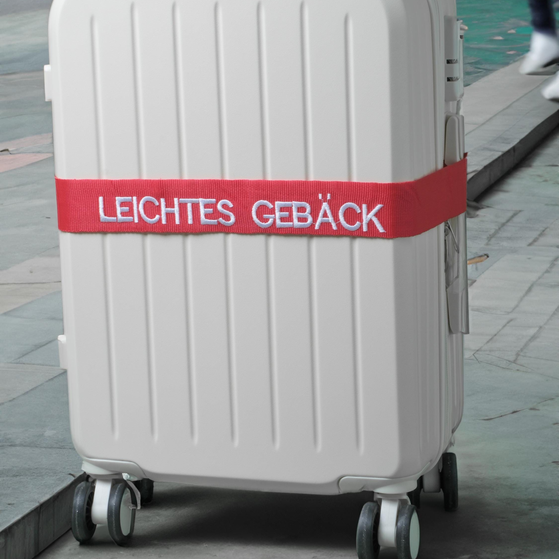 Personalized Name Embroidery Luggage Strap Belt | JNSDec145