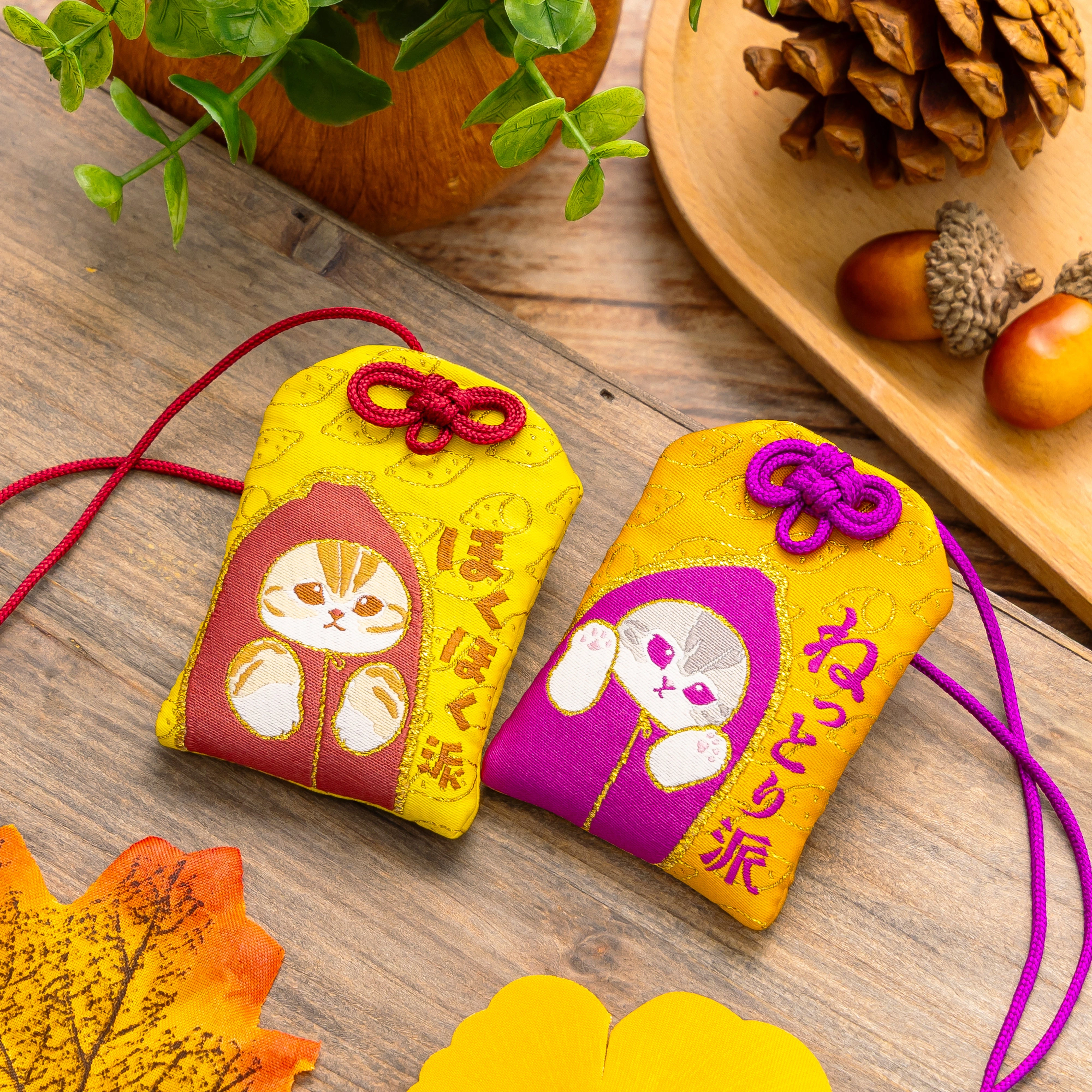 [Pre-order] mofusand Shark cat getting ready for autumn Amulet 