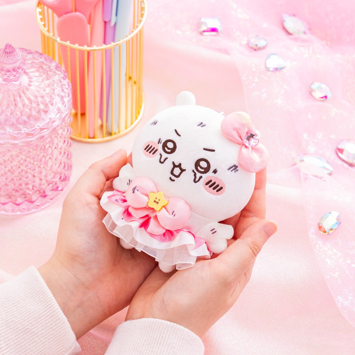 [Pre-order] "Chiikawa" Magical Chiikawa Magical Charge Plush Mascot - "Chiikawa" Magical Chiikawa Magical Charge Plush Mascot - Chiikawa in a pinch