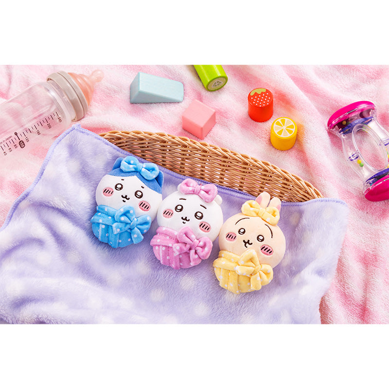 [Pre-order] "Chiikawa" Kyutto Swaddled Mini Plush Mascot - Hachiware
