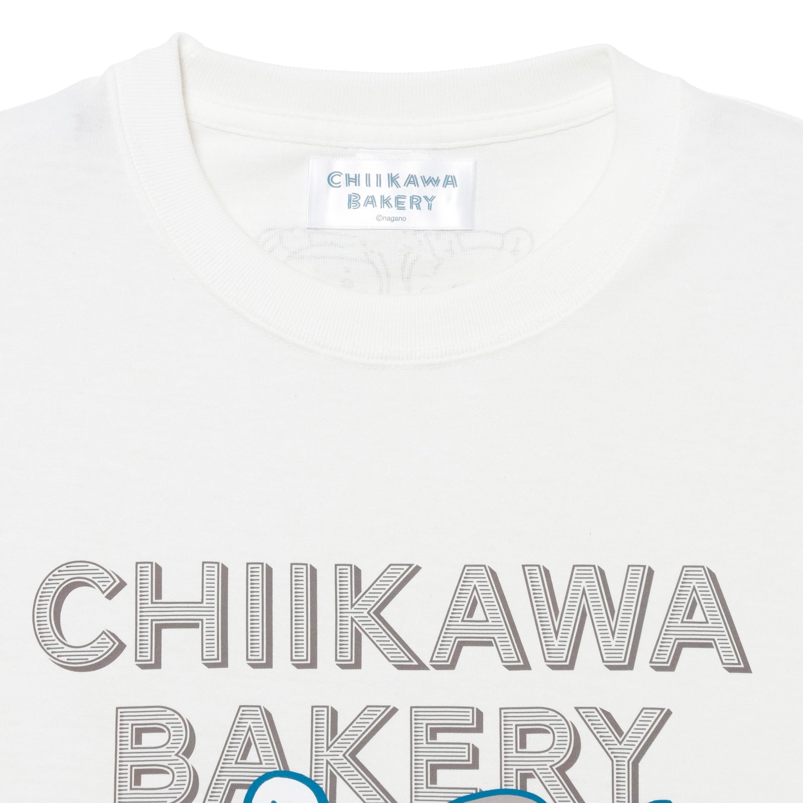 [Pre-order] "Chiikawa" Chiikawa Bakery T-shirt Momonga and Furuhonya - Vanilla White