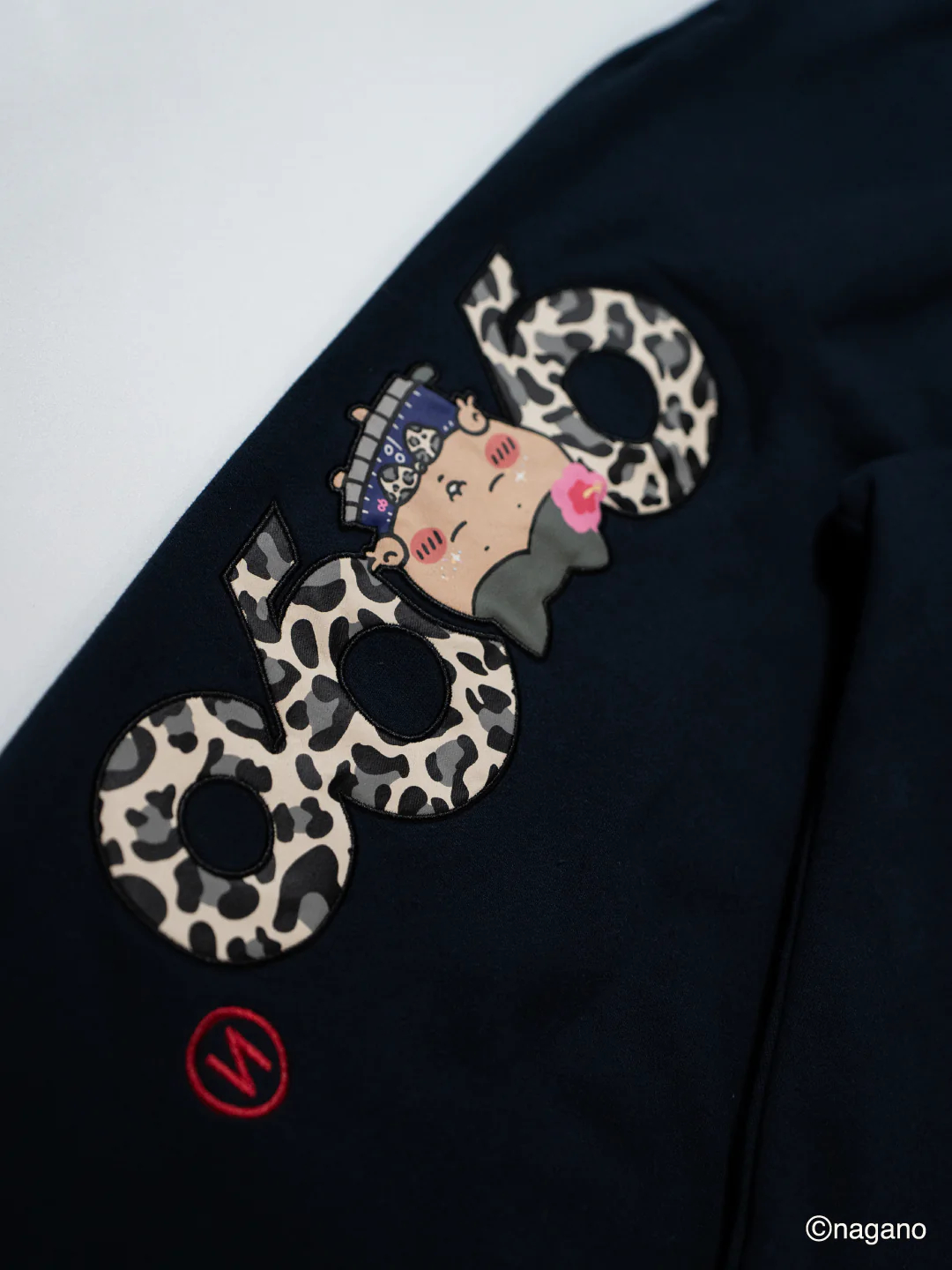 [Pre-order] 9090 ×Chiikawa Gal NINETY OG Logo Sweat Pants - Hachiware