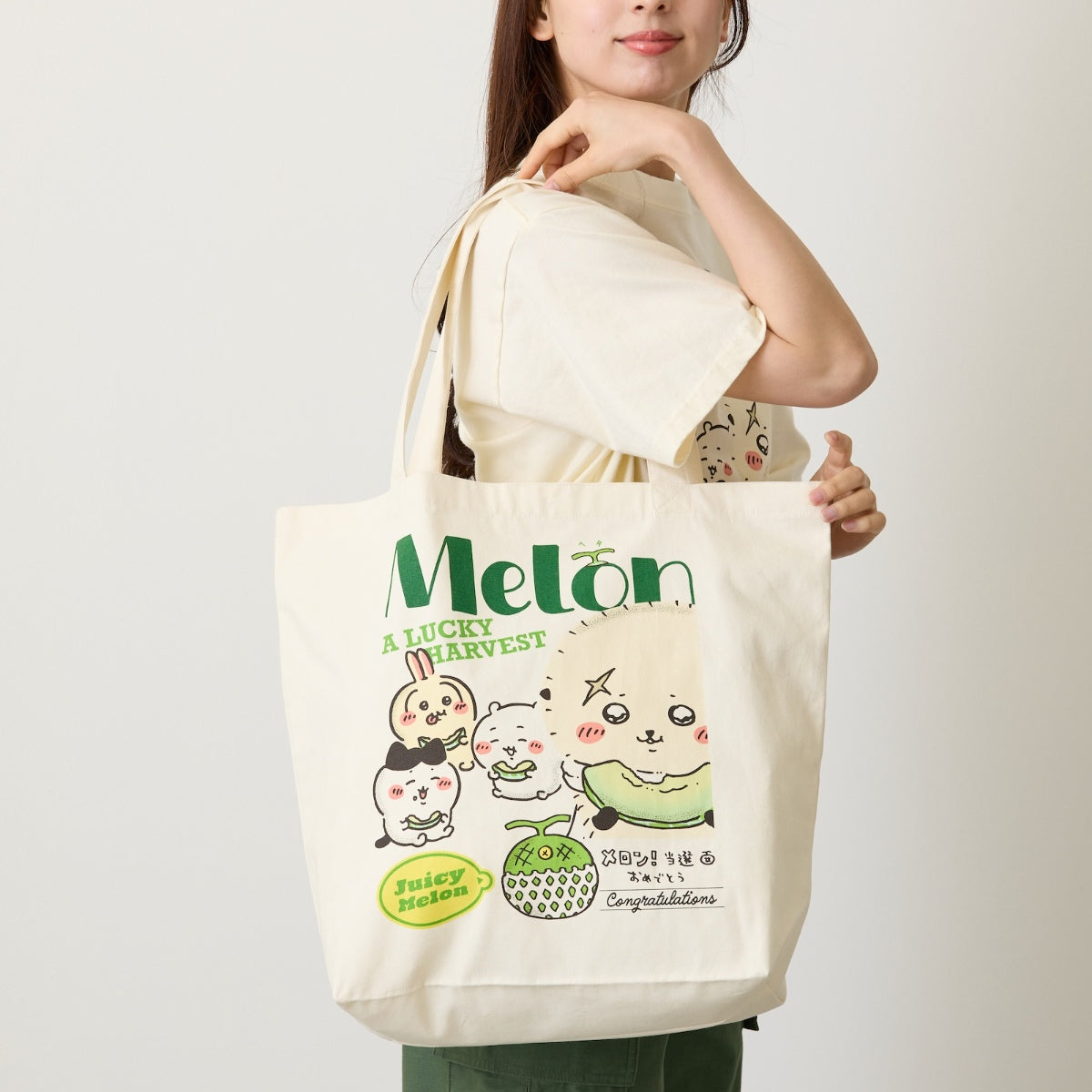 [Pre-order] "Chiikawa" Chiikawa Tote Bag - Melon