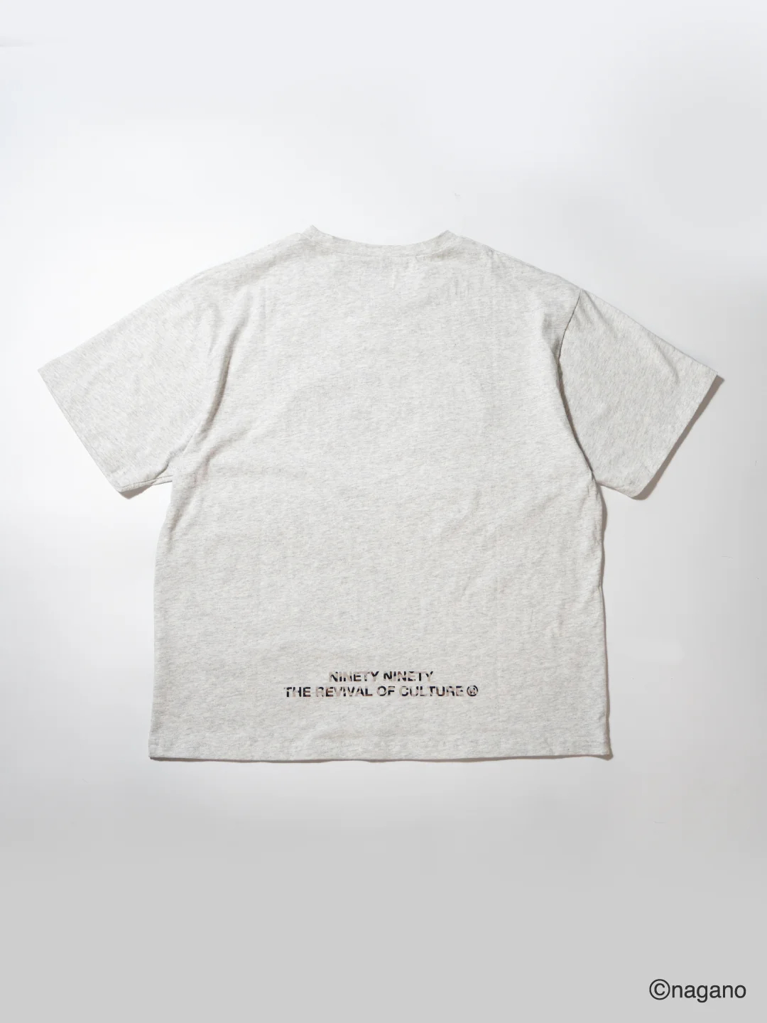 [Pre-order] 9090 ×Chiikawa Gal NINETY OG Logo Tee - Momonga