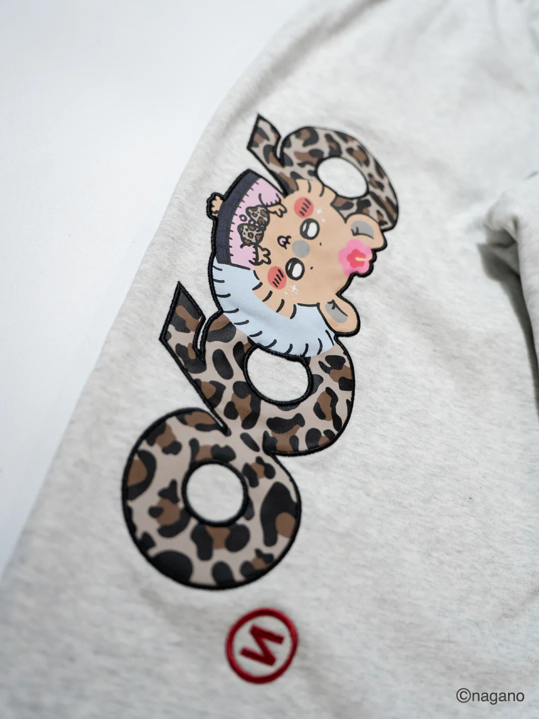 [Pre-order] 9090 ×Chiikawa Gal NINETY G Logo Sweat Pants - Momonga