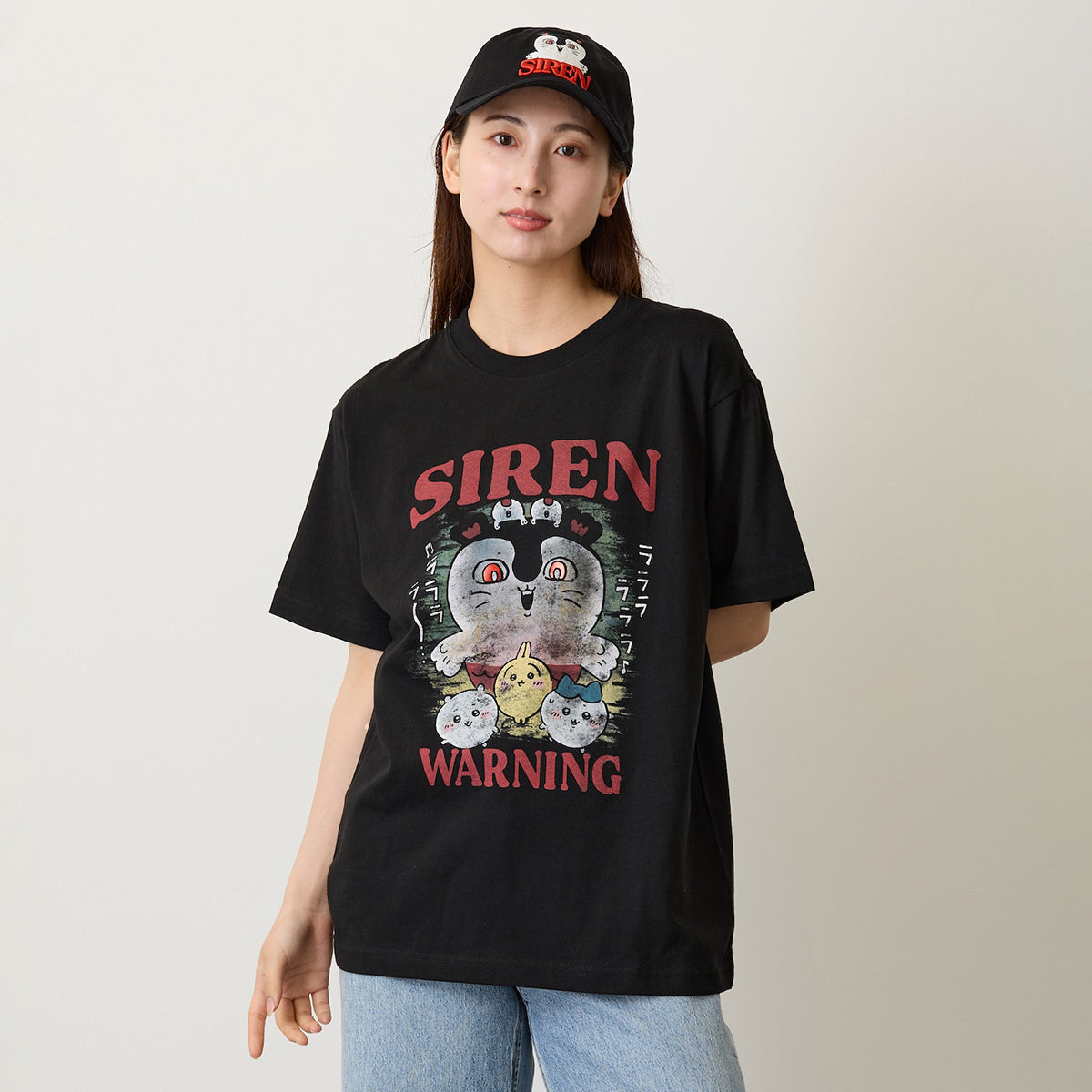 [Pre-order] Chiikawa Movie Chiikawa T-shirt - WARNING Black
