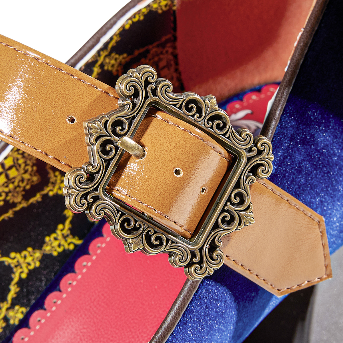 [Pre-order] "JOJO'S BIZARRE ADVENTURE Phantom Blood" x MAYLA Iconic Pumps/ Heels - Jonathan Joestar