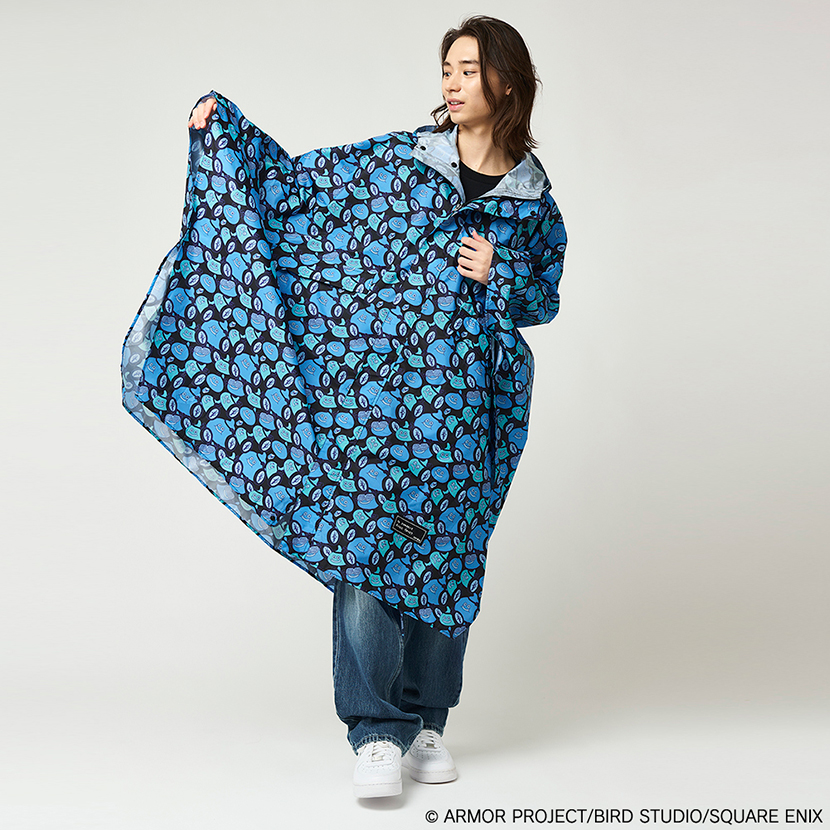 "Dragon Quest Walk" Rain Poncho