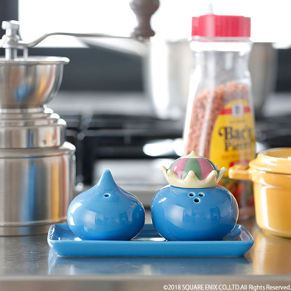 "Dragon Quest" Smile Slime Salt & Pepper Slime & King Slime