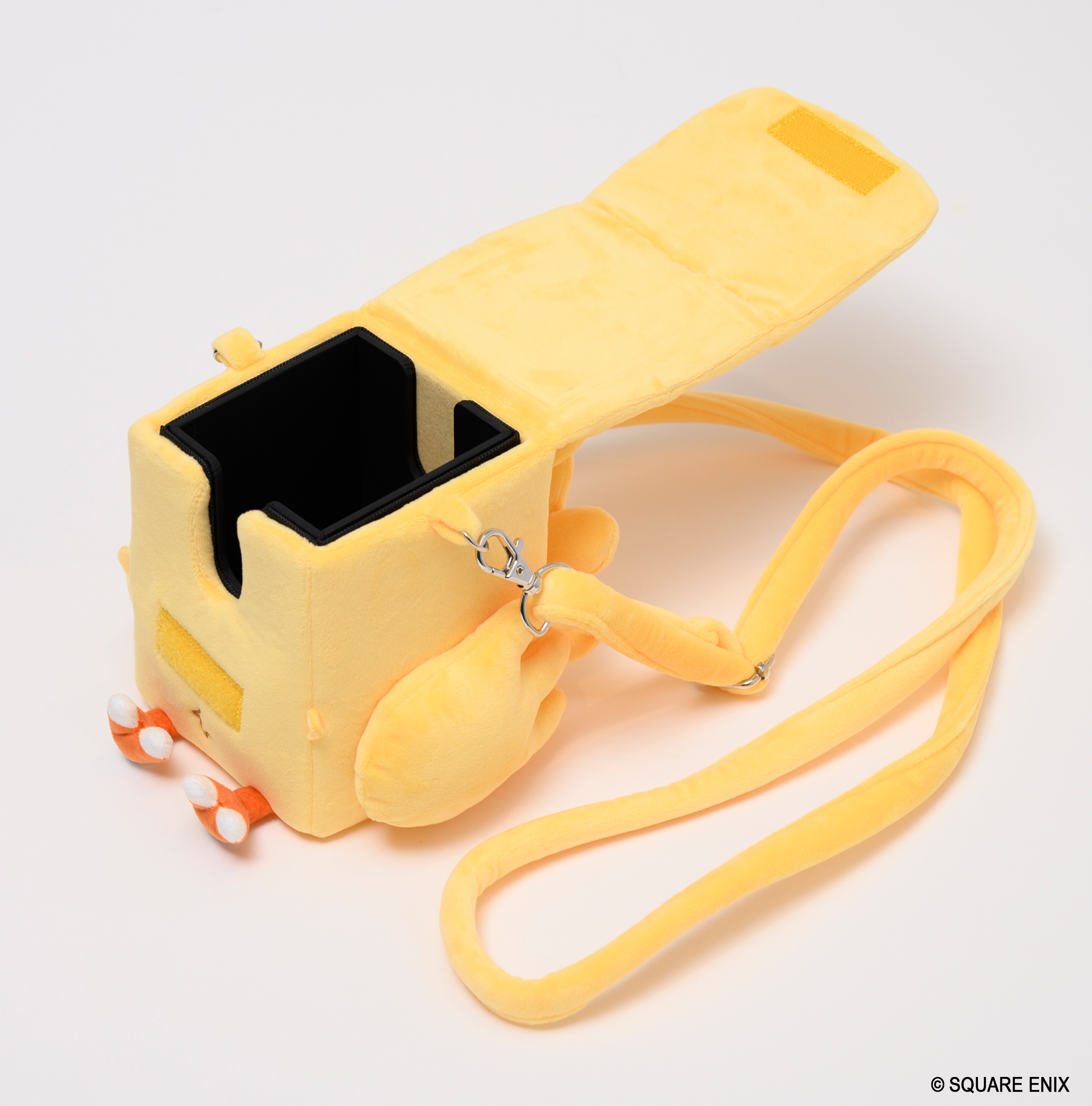 "Final Fantasy" Fluffy Sling Deck Box Chocobo