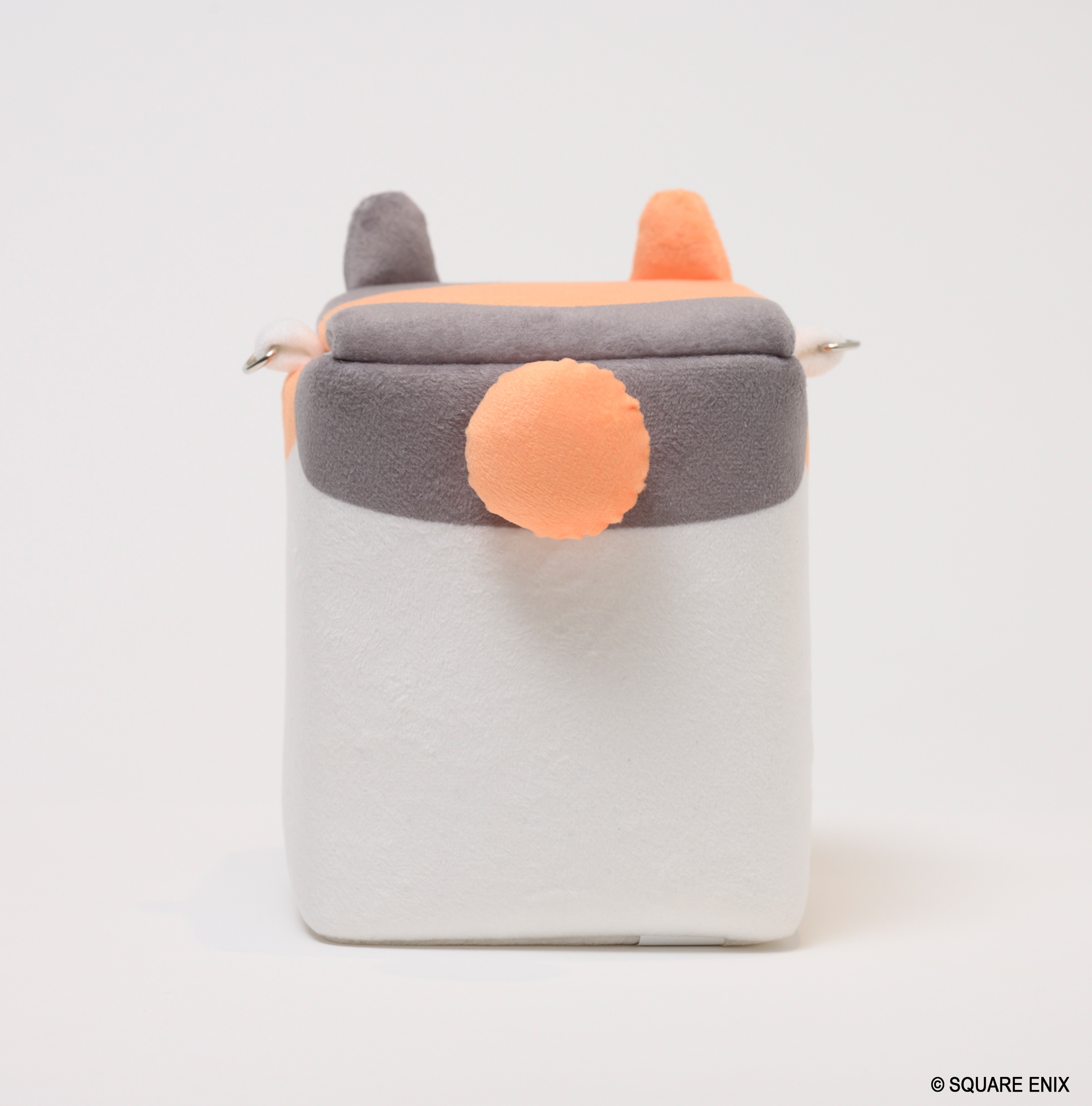 "Final Fantasy" Fluffy Sling Deck Box Fat Cat