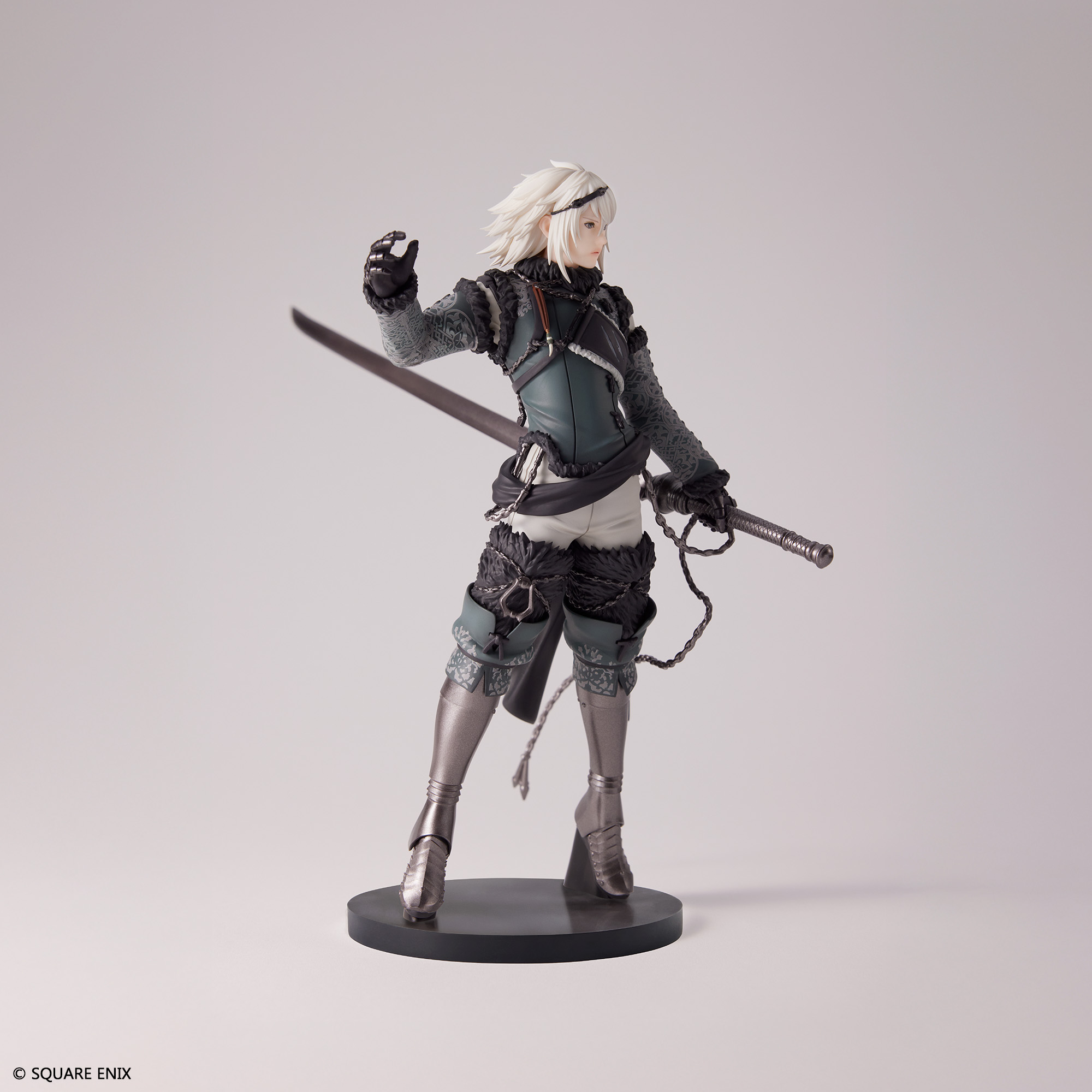 "NieR Replicant ver. 1.22474487139..." FORM-ISM Nier