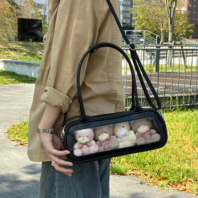 nui. Boston Plush Bag Black