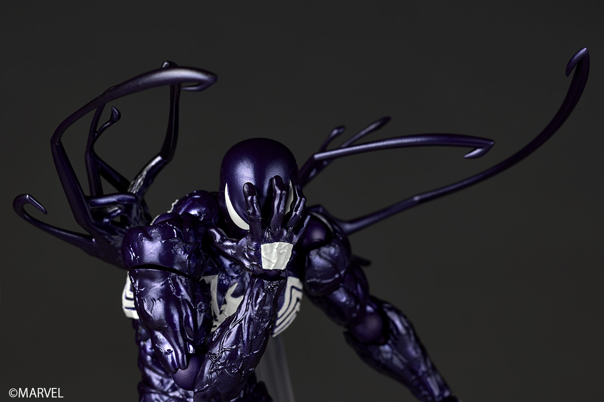 Revoltech Amazing Yamaguchi Symbiote Spider-Man (Purple Ver.)