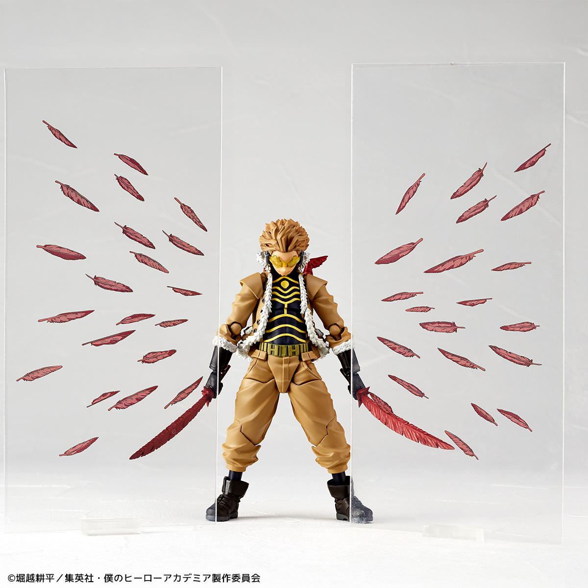 Revoltech Amazing Yamaguchi "My Hero Academia" Hawks