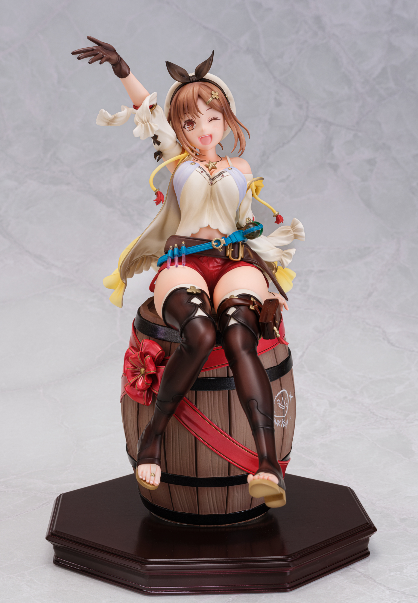 [Pre-order] "Atelier Ryza: Ever Darkness & the Secret Hideout" Ryza Atelier Series 25th Anniversary Ver. - 1/7 Scale Figure (Normal Edition)