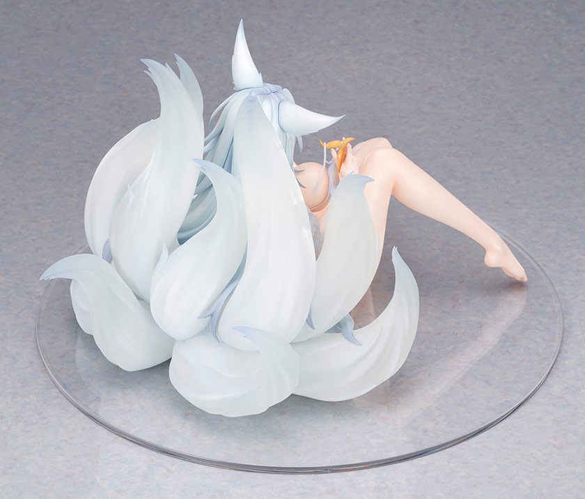 "Azur Lane" Shinano Dreamy White Sands Ver.