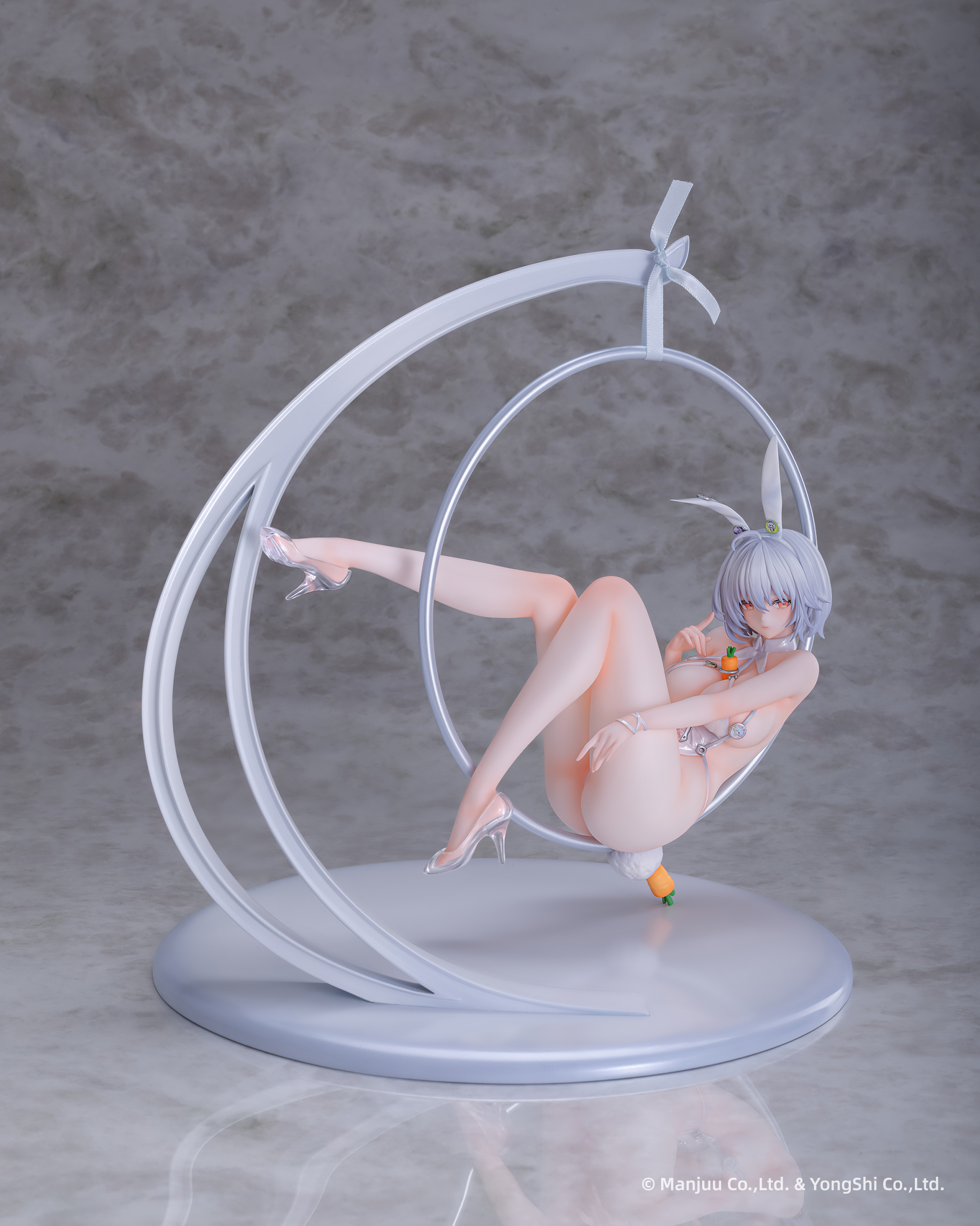 ANIGAME "AZUR LANE" SIRIUS RABBIT OF PARADISE VER. 1/6 SCALE FIGURE STANDARD EDITION