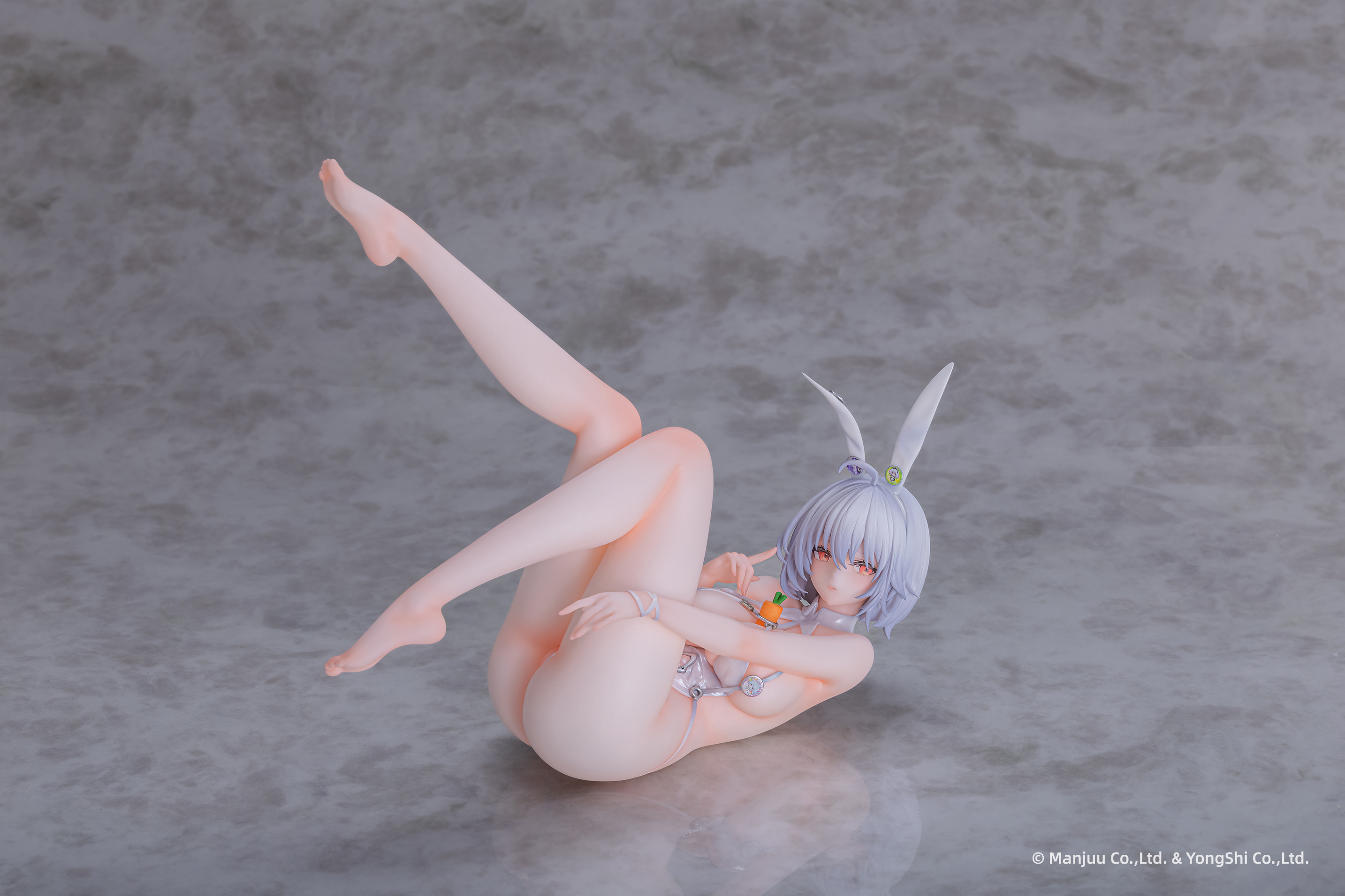 ANIGAME "AZUR LANE" SIRIUS RABBIT OF PARADISE VER. 1/6 SCALE FIGURE STANDARD EDITION