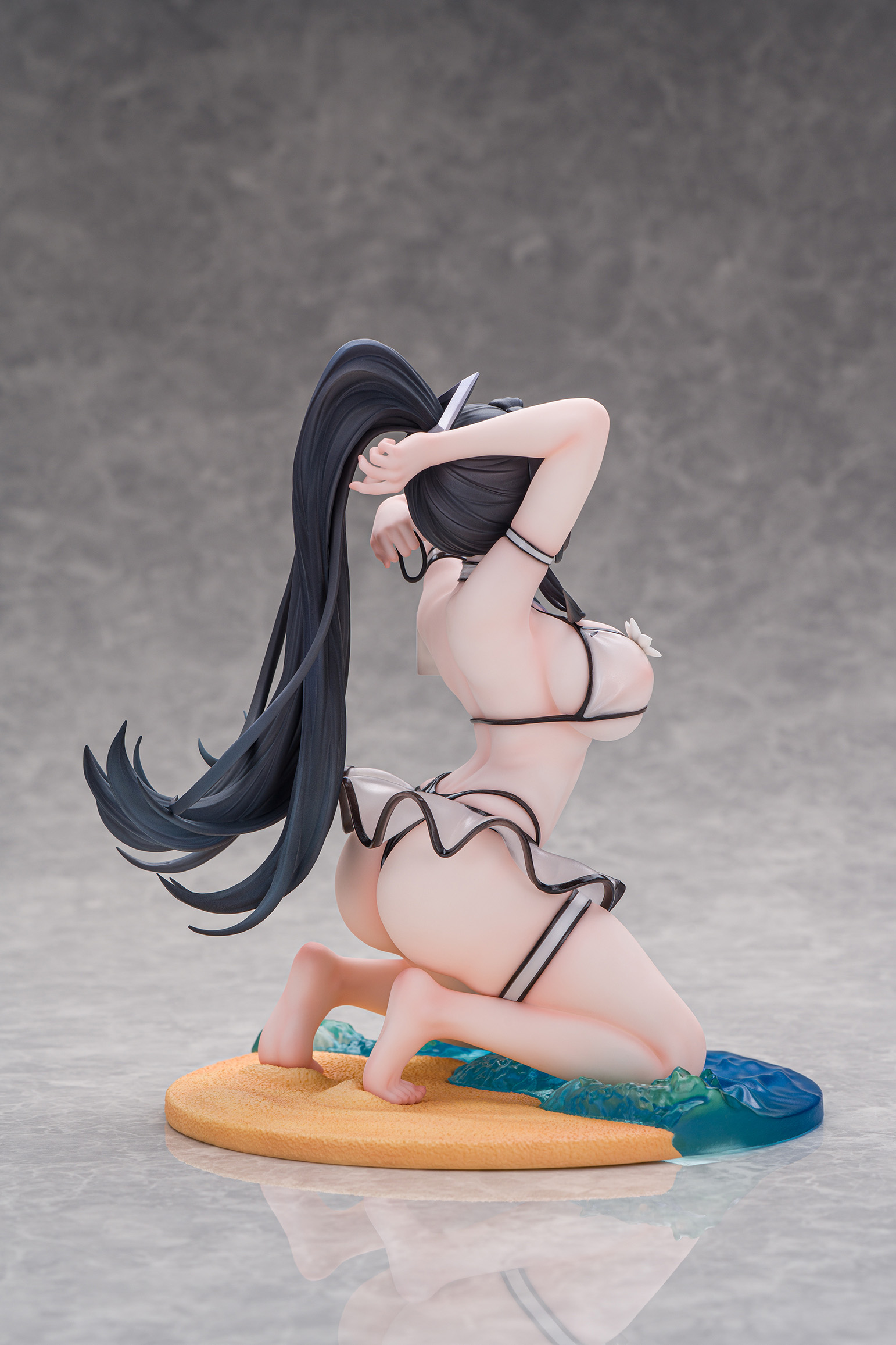 Dolly Verse KT BEACH DEBUT 1/6 SCALE FIGURE NORMAL EDITION
