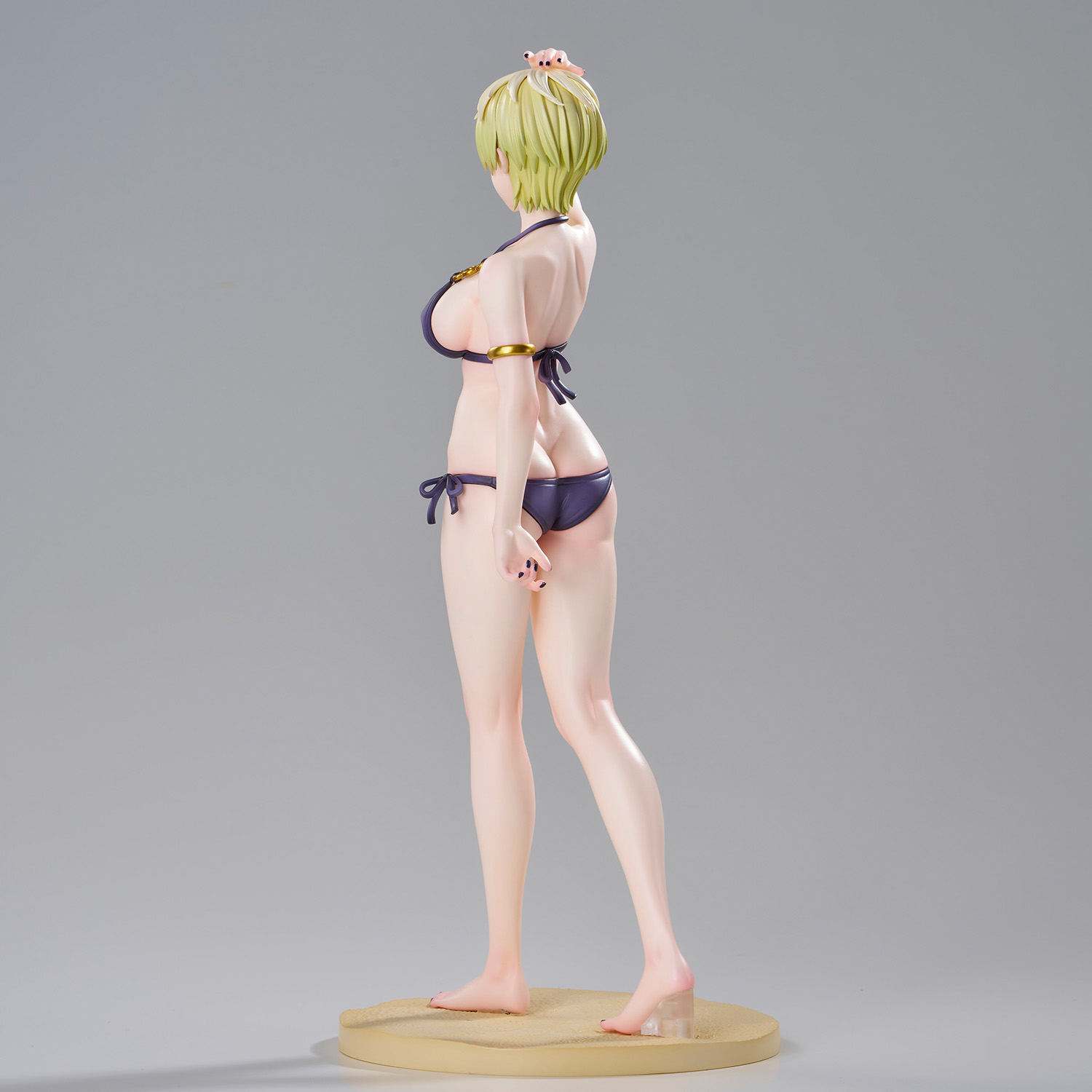 "Chained Soldier" Izumo Tenka Swimwear Ver.