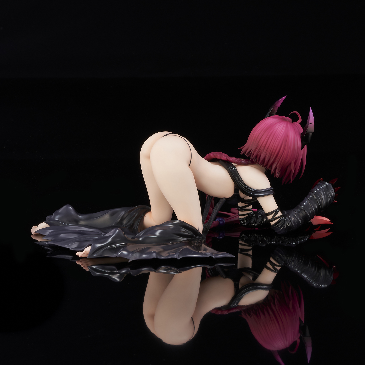 "To Love-Ru Darkness" Kurosaki Mea Darkness Ver. 1/6 Renewal Package Ver.