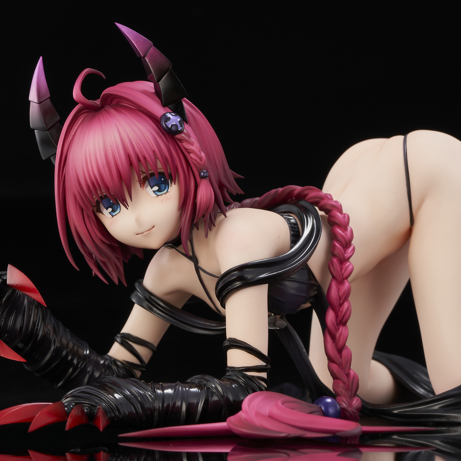"To Love-Ru Darkness" Kurosaki Mea Darkness Ver. 1/6 Renewal Package Ver.
