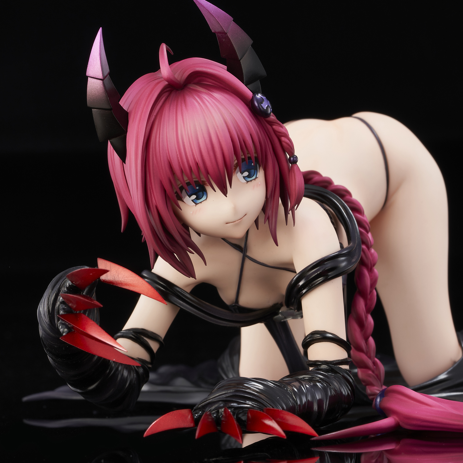 "To Love-Ru Darkness" Kurosaki Mea Darkness Ver. 1/6 Renewal Package Ver.