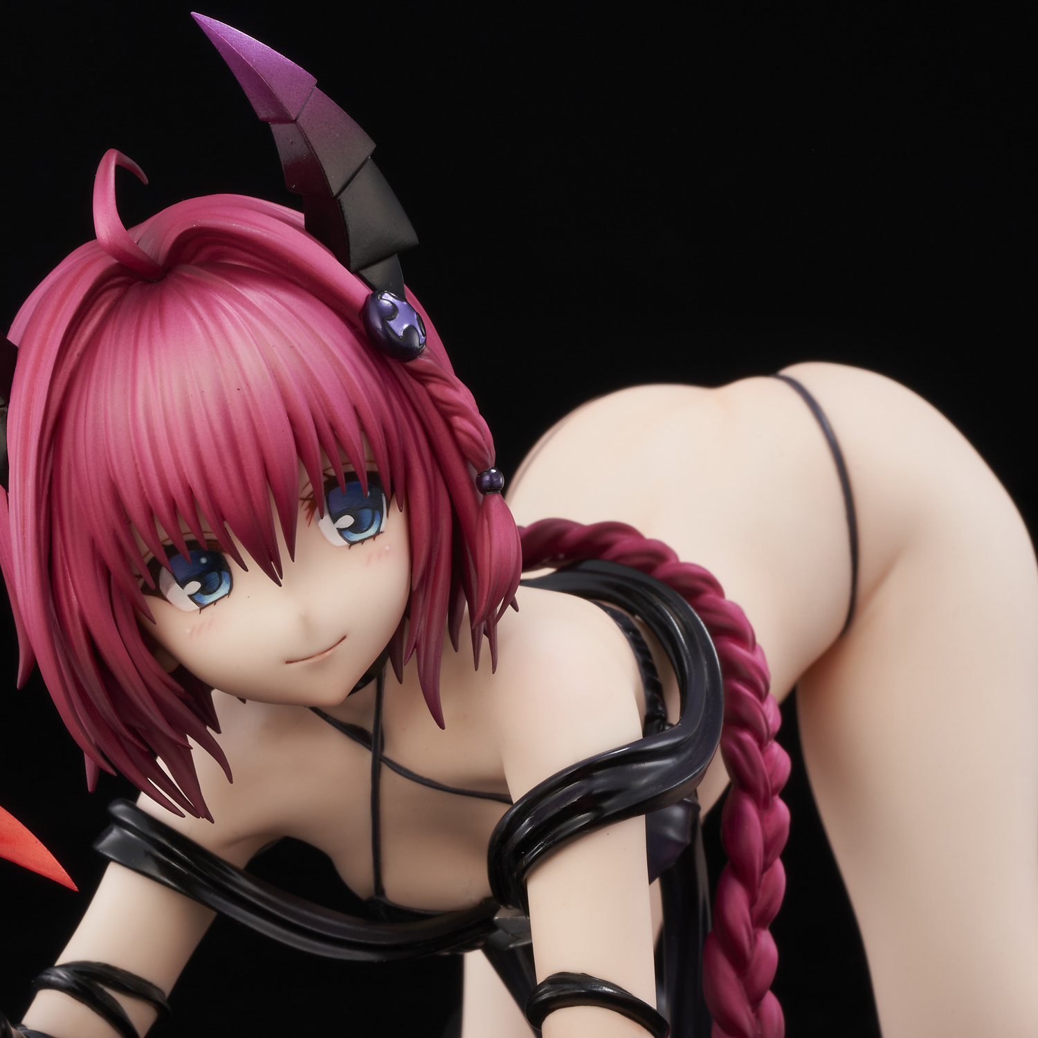 "To Love-Ru Darkness" Kurosaki Mea Darkness Ver. 1/6 Renewal Package Ver.